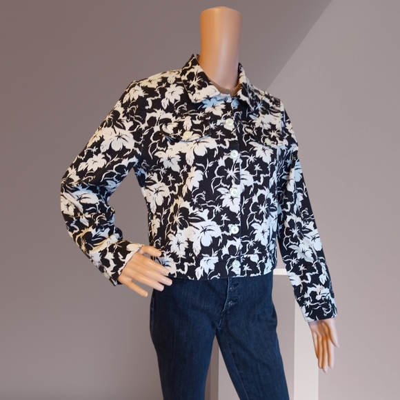 Petite by Michael Phillips Oversized Floral Print Crop Jacket Black/White - Picture 12 of 16